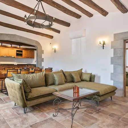 Masia Luxmarspa Villa *
