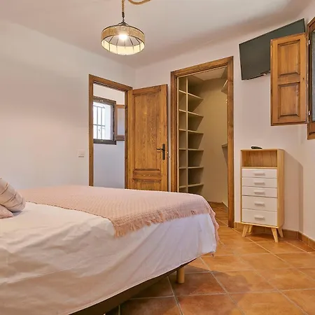 Masia Luxmarspa Villa Barcelona