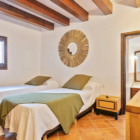 Masia Luxmarspa