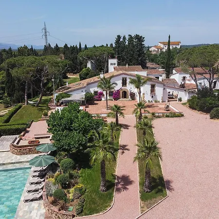 Masia Luxmarspa *